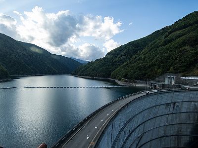 z175a7c739518b57dab4f1f43197d55e9 中国の石油・天然ガス備蓄・生産量がともに増加