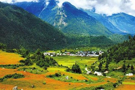 中国とネパールの警察が吉隆出入国検査場で合同パトロール za12e5c1c4ec0aa5a2209c9c09eebe1c3 中国とネパールの警察が吉隆出入国検査場で合同パトロール