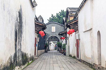 z2be7e82f75fb29c1f066319eb601ee2e 福州市の観光名所三坊七巷の通行制限が解除　福建省
