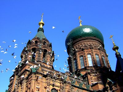 z013e2ed7e901f47b1b140d8c434eb3a7 黒竜江省哈爾浜(ハルビン)市の松花江で春の訪れ告げる「解氷」　