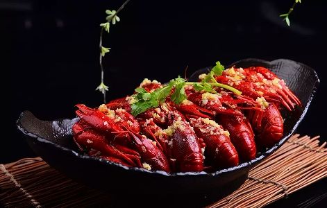 z661883b2289560f904955403ed69cb61 「ザリガニ」が郷村振興を後押し　河南省范県