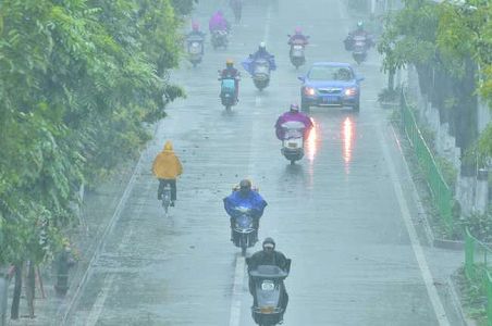 豪雨が過ぎ去った貴州省で見られた心温まる光景 z33465f2a215cf46ae2c2c903c0fab8fc 豪雨が過ぎ去った貴州省で見られた心温まる光景
