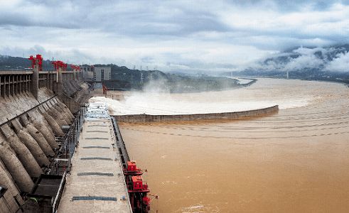 z2b959519a2080eeb0c3061ccc882bcdb 「長江2020年第2号洪水」が三峡ダムを無事通過