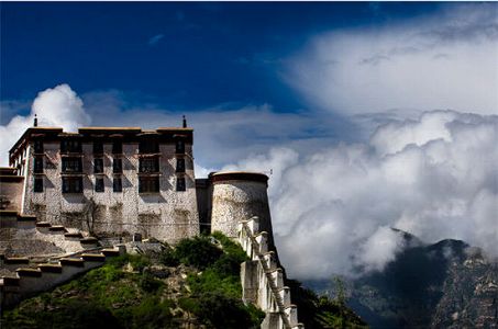 z5a957b31da55e910a97632217eb0ec28 初のチベット観光をテーマとした高速鉄道列車が上海から出発