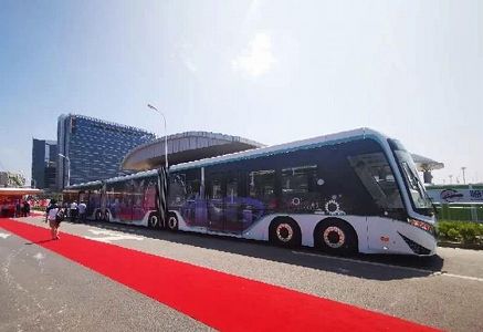 z1724885094888fc4b5037bd9c02a39b7 世界初のデジタルレールゴム車輪電車、上海市でお披露目