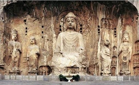 z84d2d8b1fe9c0653d4f5cfe3aec8138c 龍門石窟でインド高僧の墓とみられる唐代の塔の基礎発見