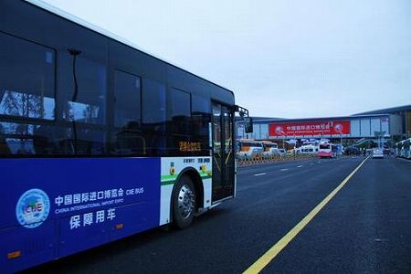 zd1978251c74e066c4cdfa9d790f144c2 上海輸入博モチーフの路線バスがお目見え