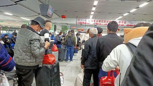 z8a02371b722bcb8a081fac7ac4eecb49 2021年「春運」初日の列車チケットが30日から発売開始