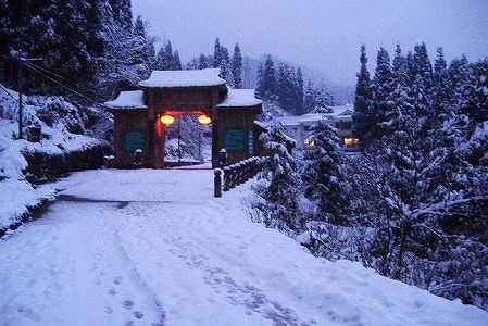 zcaa6d36879551a1d2c54e5e7922b8f24 中東部に寒波襲来、気温が16度も下がる地域も