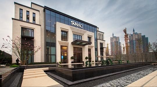 zaaaaa 現在の居住地に留まり年越しする出稼ぎ労働者に「成都の味」をプレゼント