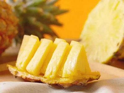 中国産パイナップルの3個のうち1個は広東省徐聞県産 z49481559420028a6dd2e0e4e1d7fa40e 中国産パイナップルの3個のうち1個は広東省徐聞県産