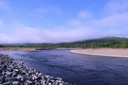 z015b7c2f91dcd3622a3d904b4837c423 中国とロシアの国境流れる黒竜江の呼瑪区間371キロが解氷