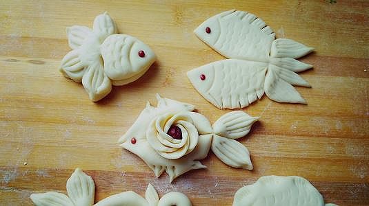 z0b88c7dec117b44092d128ea065ee292 まるで芸術品！西安永興坊の飾り蒸しパン　陝西省