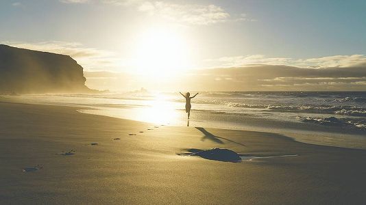 z0839db01b36f5b9e68ddb3d34763699b メーデー連休、中国の国内観光収入1132億3千万元