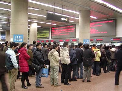 z880280d13c569cc52970927bb52f47c3 中国の鉄道チケット予約が一律15日前からに調整へ