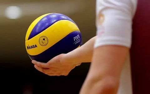 zd016f817633583d0ebec53123bd5a4de 「女子バレーは中国と日本、どちらを応援するかジレンマ」と語る「小鹿ジュン」