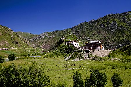 高原の農業でドローンを活用 青海省 z554453693b1a33455c3c8f0d41bafdc9 高原の農業でドローンを活用 青海省