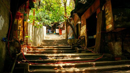 z707c0fb2e147af47245094ece3be4ef0 精巧な美しさ！重慶市に彩り添える十八梯のライトアップ