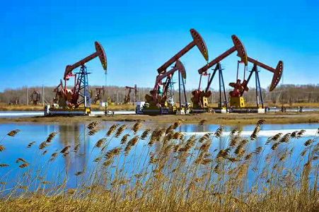 z7bbc6ab221e1802c865cae1a0bc28a1e 大慶油田、推定埋蔵量12.68億トンのシェールオイルを発見