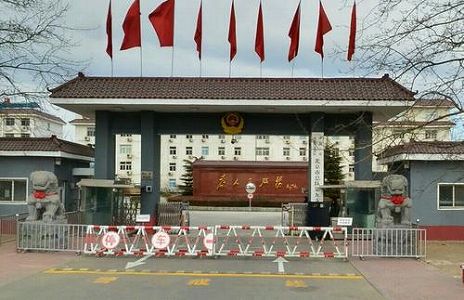 流行の服から軍服に着替えて 年若い女性新兵たちのビフォーアフター z5b3579b73b9ee953549d8db207460473 流行の服から軍服に着替えて 年若い女性新兵たちのビフォーアフター