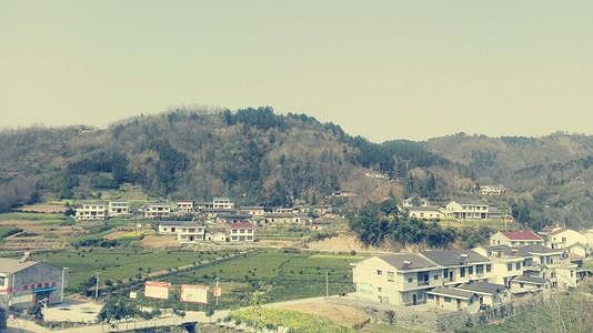 雪道を3キロ歩いて生徒の食糧運んだ男性教師に賞賛の声 陝西省 zd8ca5c88716eabcd8c5303bfd5065a04 雪道を3キロ歩いて生徒の食糧運んだ男性教師に賞賛の声 陝西省