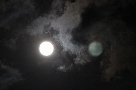 今年の「元宵の月」は15日よりも17日のほうが丸いって知ってた? zfa30c848d312f3e363f2050f24c8296c 今年の「元宵の月」は15日よりも17日のほうが丸いって知ってた?