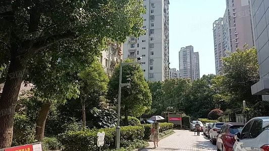 z2d693778e94a6143071dce9c8249c6c7 物資配送の「ラスト100ｍ」担う「居住ビルを駆け巡る」ボランティア