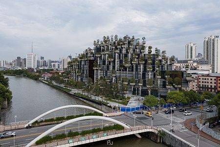 z1fcb9b86950928126add1e23ba5b7559 上海市のショッピングモールが店舗営業を徐々に再開