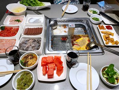 店内飲食再開で深夜に長蛇の列 活気あふれる北京市が戻ったか? z58ea1749ac2dd1f6bb5bd64bc57a2cf4 店内飲食再開で深夜に長蛇の列 活気あふれる北京市が戻ったか?