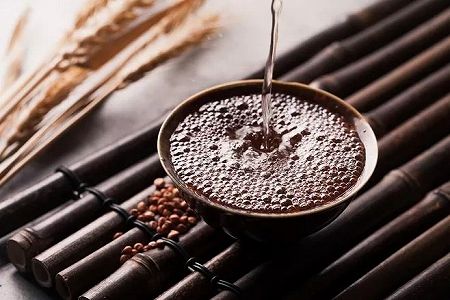 第19回中国 ASEAN博覧会白酒の「五糧液」が戦略的協力パートナーに z70b10c71c1bfd73b442cc64c55864ec4 第19回中国 ASEAN博覧会白酒の「五糧液」が戦略的協力パートナーに