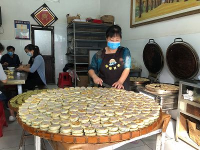 中秋節を前に「徽州月餅」の香り漂う 安徽省黄山市 z7cd4bf3823c7daab322b1d5402e6a186 中秋節を前に「徽州月餅」の香り漂う 安徽省黄山市