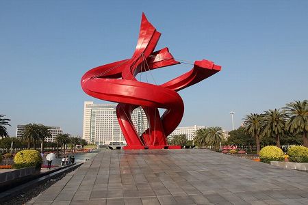 z29bed286a5fa43aac0567ddb2cdfd282 古代絵画の世界を粘土で再現するアーティスト　広東省東莞市