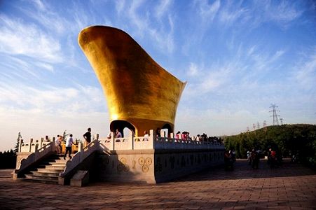 zad24c92d8bec30348292918ed187b6ca 「中国磁州窯の里」で干支テーマの陶磁器を生産　河北省峰峰鉱区