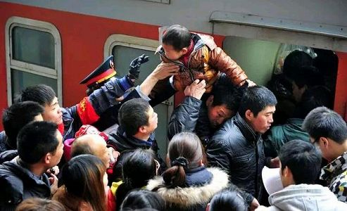 zc1835738a563ba936e5b6fe3ba0baec1 中国、春節前の鉄道旅客輸送量が延べ1億人超