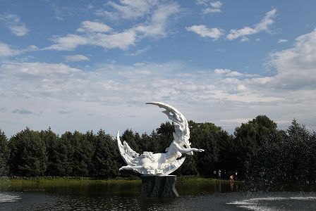 zce637f8165a80105d296da7418614100 雪の彫刻テーマパークで冬を楽しむ　吉林省長春市