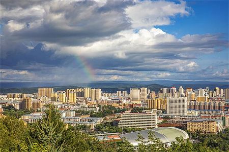 3000平方メートルの雪のキャンバスに描き出した兎と「福」の字 zd0ebdcaa2128355f6ea23f8198b1bc4c 3000平方メートルの雪のキャンバスに描き出した兎と「福」の字