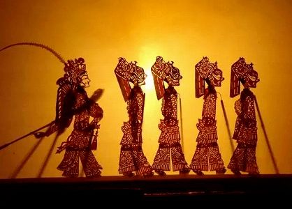 zdd34b879956e3bd0273a38c96f3264bd 光と影で表現する河湟影絵　青海省