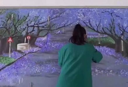 zd744865417bf7d9f62895c769609f81c 大学の学生が清掃員女性のために「個展」を開催