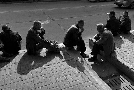 zdb0d8c57de6a7d0a3531c15741e70654 たばこの規制開始から13年目の上海市 成人の喫煙率が2割未満に低下