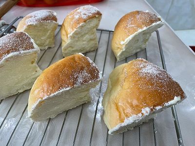 各民族の食文化を融合した「塔城チーズパン」 新疆維吾爾自治区 za495a6e6d4cfbfceebb3e5d6c245ee8a 各民族の食文化を融合した「塔城チーズパン」 新疆維吾爾自治区