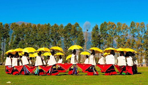 zb2055092b38e78f744c5e68e8bdbbfc9 古い鉄道で新しい体験　雲南省