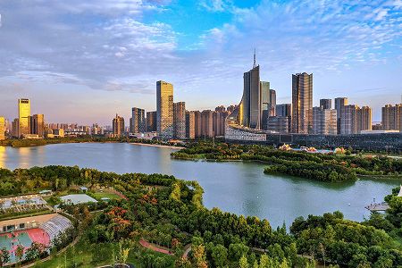 z0786a68e7c98ea9f75d79a582c1d2bd3 警察が屋台を出した？市民に安全防犯意識の啓発活動　安徽省合肥市