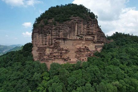 38年間にわたり文化財保護を続ける麦積山石窟文化財修復師 甘粛省 z27668f4a417b5230c7062e0bd389ecc7 38年間にわたり文化財保護を続ける麦積山石窟文化財修復師 甘粛省