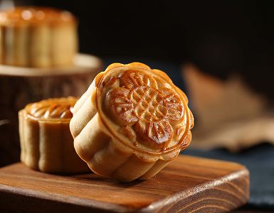 ze91484b5ba073697078cf200a2eade07 中秋節近づき、伝統的なハム入り月餅作りが盛んに　安徽省黄山市