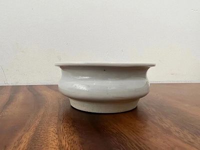 z6029ad6bec58032a29967989381b9874 一見すると本物の布地のように薄く作り上げられた白磁