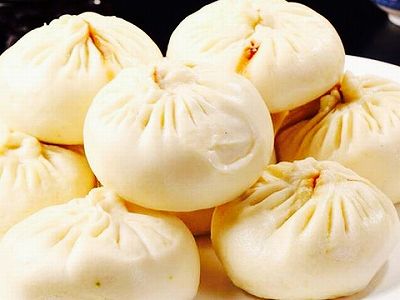 z1a401eb3da597a7806499140fac51a98 浙江市海塩県の夫婦が包子を無料で清掃員に提供　きっかけは人助け