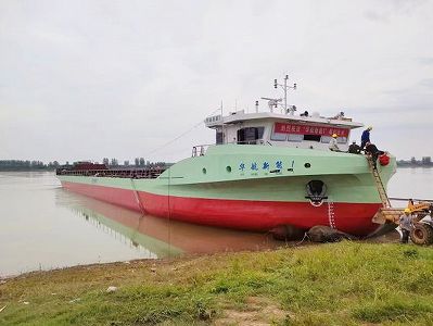 漢江初の純電動式コンテナモデル船が初航行 湖北省武漢 ze5c2894793d188b6e3e39ef2f0a67703 漢江初の純電動式コンテナモデル船が初航行 湖北省武漢