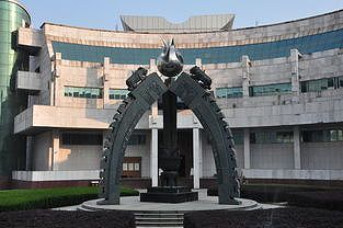 z0528202d8918770e 江西省南昌市、皇室専用の「御磁」を眺めて新年を迎える