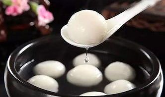 創意工夫に富んだ「湯圓」が大人気 辰年限定や柿の形のものも z3b02a2140c0d6d24 創意工夫に富んだ「湯圓」が大人気 辰年限定や柿の形のものも