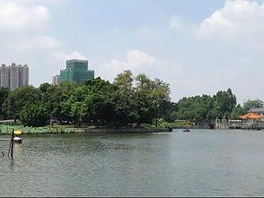 zb215bed0a399776a 広東省広州市で「水上花市」が開幕　